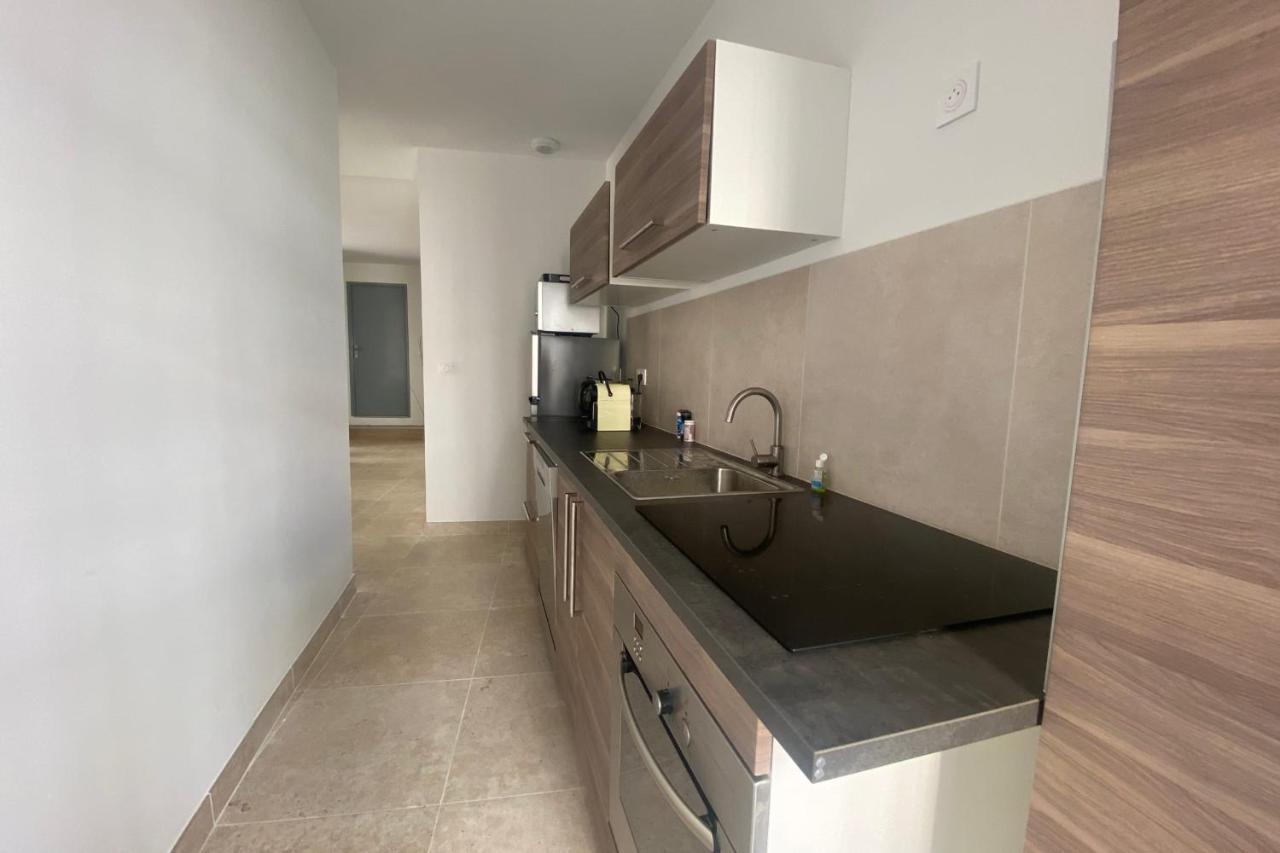 Le Sunlight - Superbe P3 Rue Menard Avec Garage Et Terrasse Apartment Nimes
